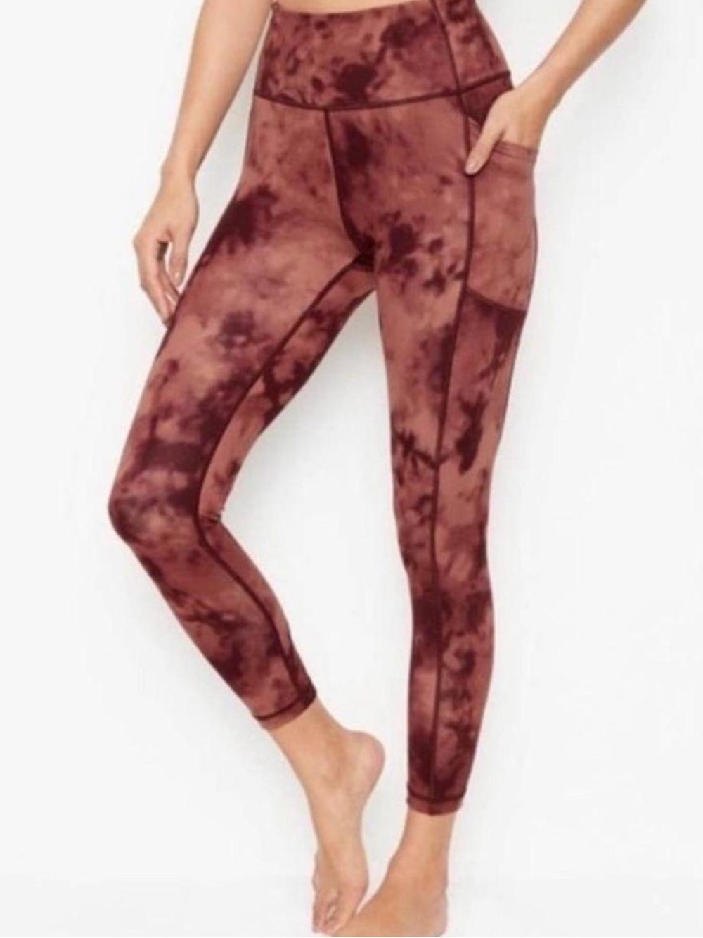 Victoria's Secret Incredible Essential High-Rise Pocket Leggings